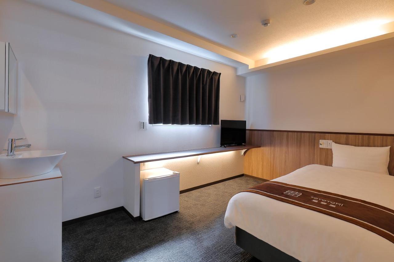Ostay Namba Minami Hotel Toyotomi Skybird Osaka Exterior foto